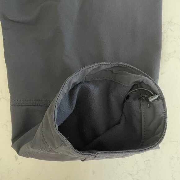 Duluth Trading Co. Casual Multi Pocket Nylon Blend Cargo Pants Black Sz 38 x 30 - Picture 6 of 11